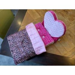 Build a Bear bed / stoeltje en deken