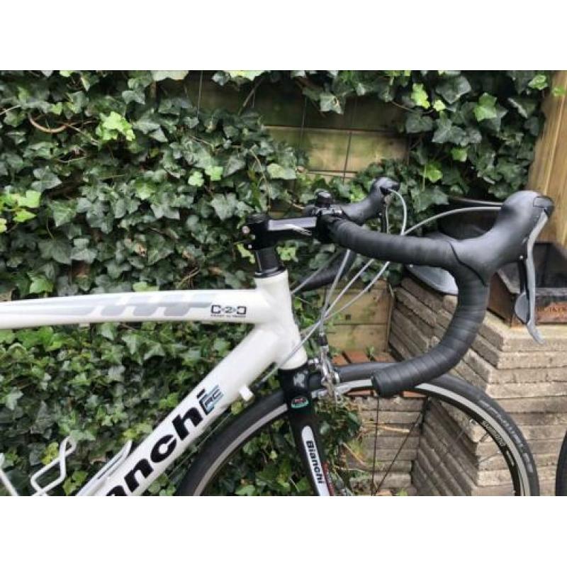 Zeer mooie BIANCHI Niro 7 Shimano 105 met 3x10. Maat 52 cm