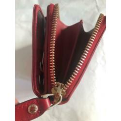 Gucci wallet red