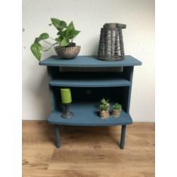 Super leuke sidetable te koop