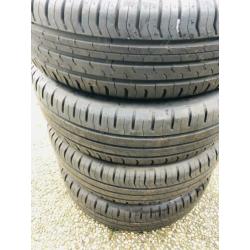 165/60/R15 77H 4x Continental zomerbanden 7mm