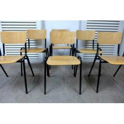 prachtige stevige vintage retro schoolstoelen