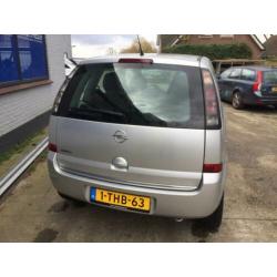 Opel Meriva 1.4 16V 2006 Grijs