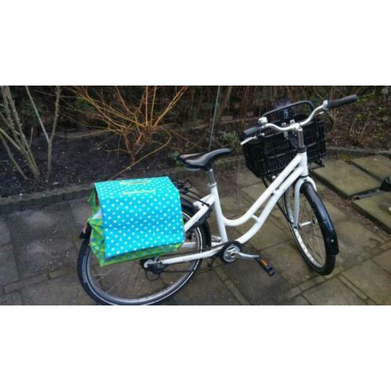 Leuke fiets voor meisjes van ca. 7 tot 10 jaar