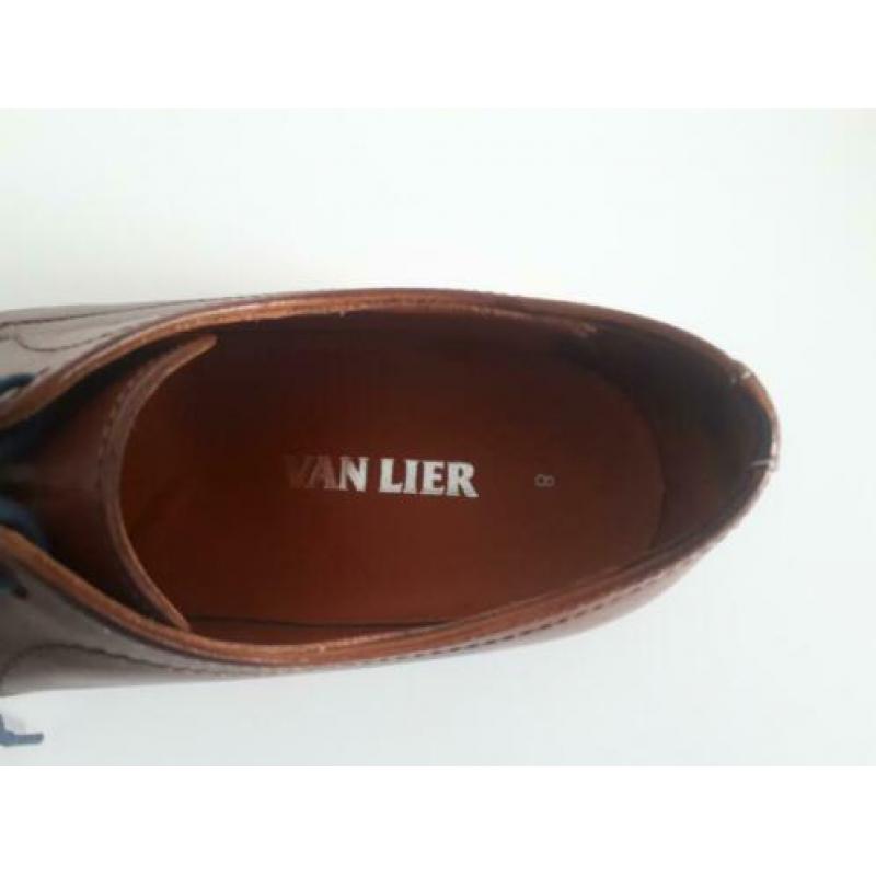 Van lier schoenen bruin maat 42 (ook zwart paar te koop)