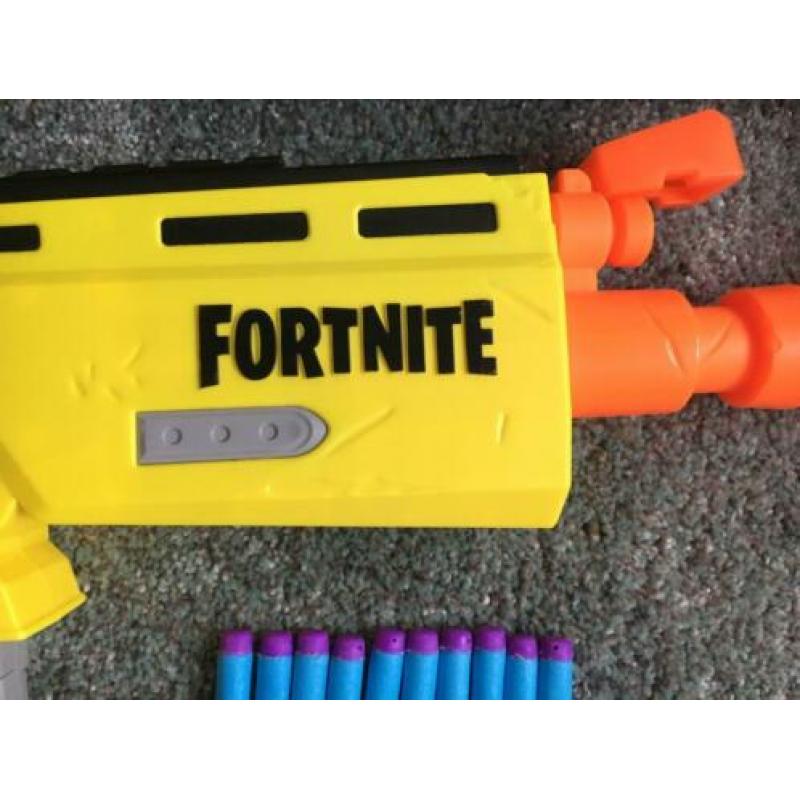 NERF Fortnite AR-L gemotoriseerde dart blaster