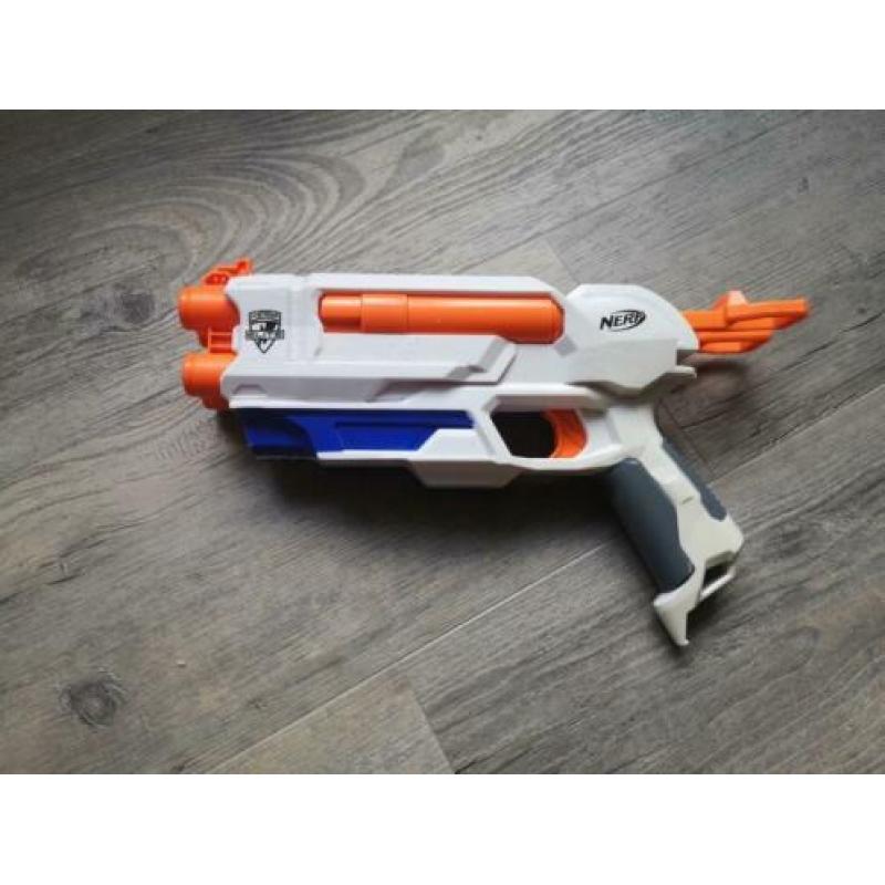 Te koop: nerf splitstrike