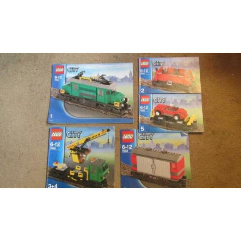 lego 9V RC treinen 7897 en 7898 en station 7997