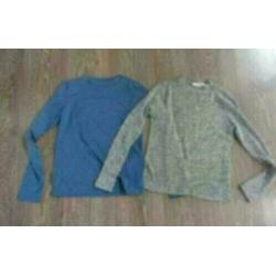 2 longsleeves mt 146/152,1 x blauw geribd,1x grijs gemeleerd