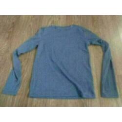 2 longsleeves mt 146/152,1 x blauw geribd,1x grijs gemeleerd