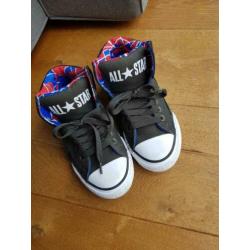 Super stoere schoenen, merk All Star