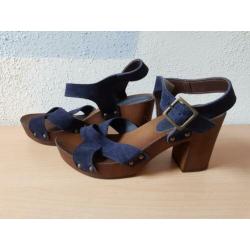 Blauwe sandalette Esprit, maat 40