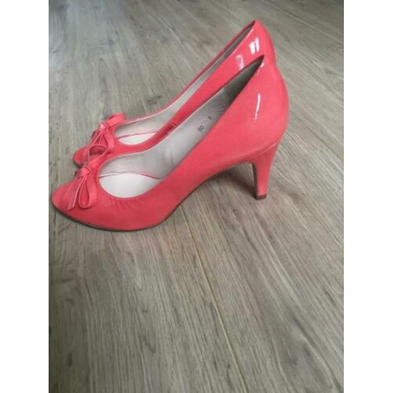 Dames lakleer pumps maat 40