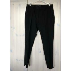 Nette zwarte pantalon cropped LMTD