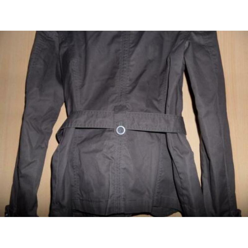 ALS NIEUW: Donkerbruine Esprit trenchcoat maat 38