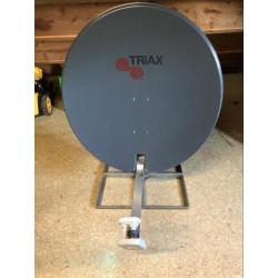 Triax Satelliet schotel 90cm stoeptegel verankerring Duo LNB