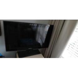 Samsung & Phillips tvs tekoop 1080HD