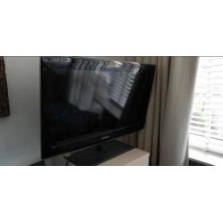 Samsung & Phillips tvs tekoop 1080HD